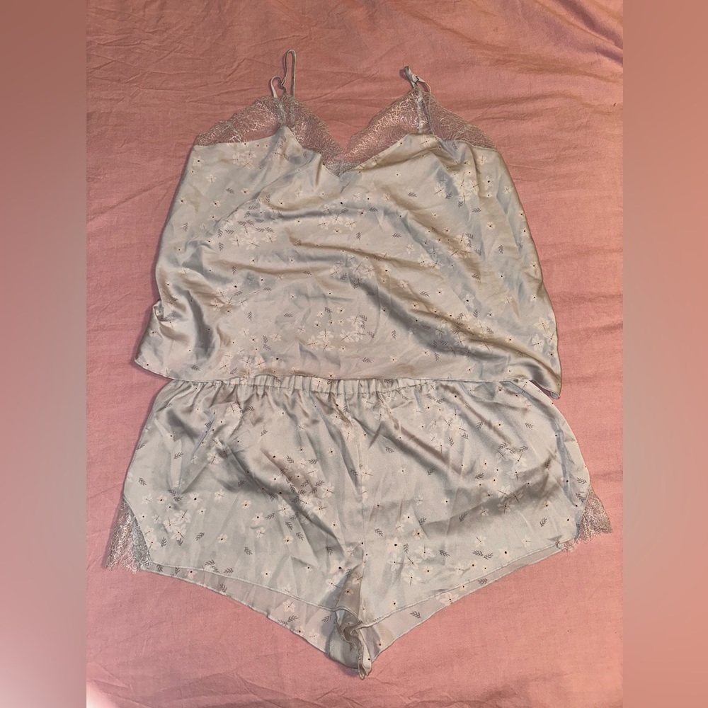 Victorias Secret Pajama Set